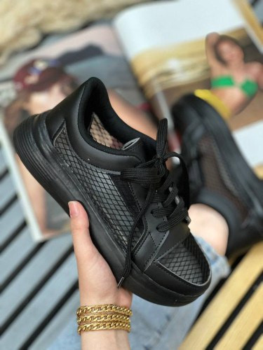 ونس توری جدید زنانه/دخترانه رویه چرم حوله ای و تور وارداتی زیره پیو سایزبندی ۳۷ تا ۴۰ قالب استاندارد