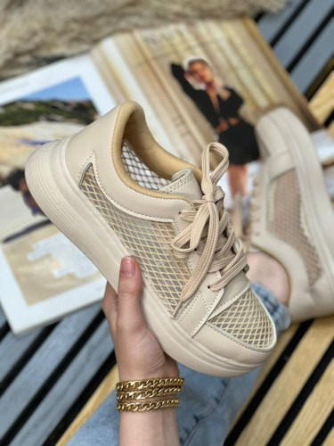 ونس توری جدید زنانه/دخترانه رویه چرم حوله ای و تور وارداتی زیره پیو سایزبندی ۳۷ تا ۴۰ قالب استاندارد