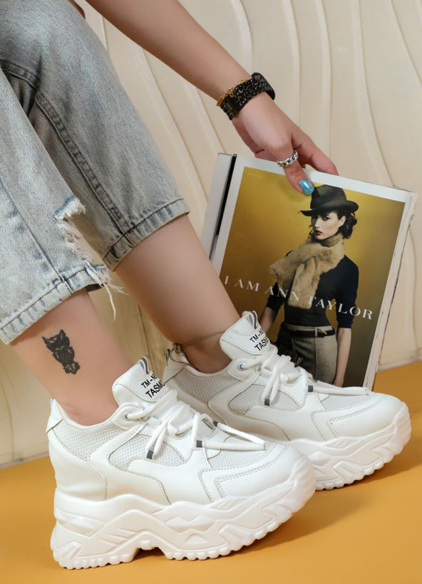 کتونی زنانه/دخترانه جدید لژ مخفی کل لژ ۷ سانت زیره پیو و سبک بسیار باکیفیت خوشپا راحت سایزبندی ۳۷تا۴۰