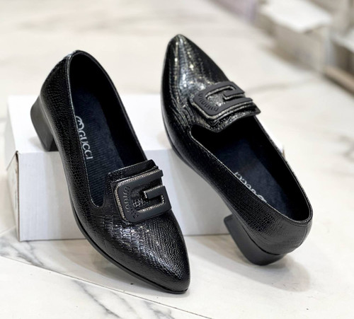 کفش کالج زنانه/دخترانه پاخوری شیک رویه ورنی چاپی یراق و نگین خارجی زیره بتا ۳ سانتی قالب استاندارد ۱ سال ضمانت تعویض سایز ۳۷ تا ۴۲