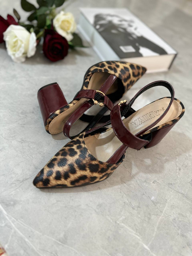 کفش مجلسی/تابستانی زنانه دخترانه زیره کم پارس دافوس پاشنه ۶ سانت رویه چرم صنعتی درجه ۱ کیفیت تضمینی قالب استاندارد سایزبندی ۳۶ تا ۴۱