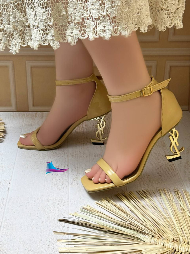 کفش مجلسی و کلاسیک زنانه/دخترانه قالب استاندارد پاشنه ۸ سانت پاخور شیک کیفیت عالی پاشنه فلزی پر فروش سایزبندی ۳۶ تا ۴۰