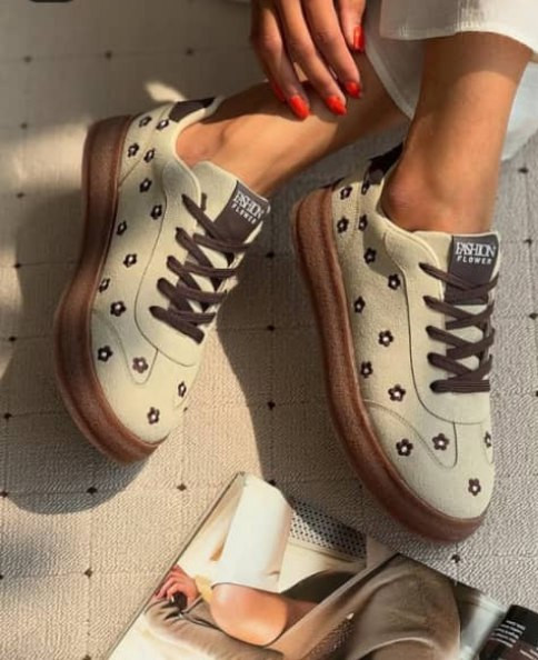 ونس زنانه/دخترانه بابونه زیره پیو و بسیار سبک با زیره ی اصلی و رویه سوپر سوییت گلدوزی کیفیت عالی بسیار شیک خوشپا راحت