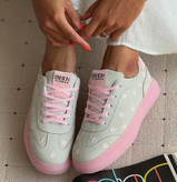 ونس زنانه/دخترانه بابونه زیره پیو و بسیار سبک با زیره ی اصلی و رویه سوپر سوییت گلدوزی کیفیت عالی بسیار شیک خوشپا راحت