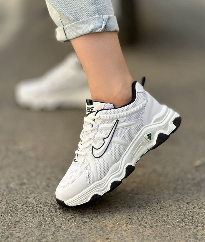 کتونی نایک جدید زنانه/دخترانه زیره پیو بسیار شیک خوشپا راحت و با کیفیت سایزبندی ۳۷ تا ۴۰