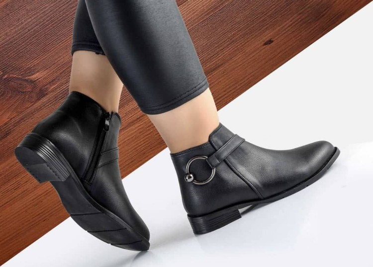 نیمبوت جدید زنانه/دخترانه بسیار شیک خوشپا و راحت سایزبندی ۳۷ تا ۴۰