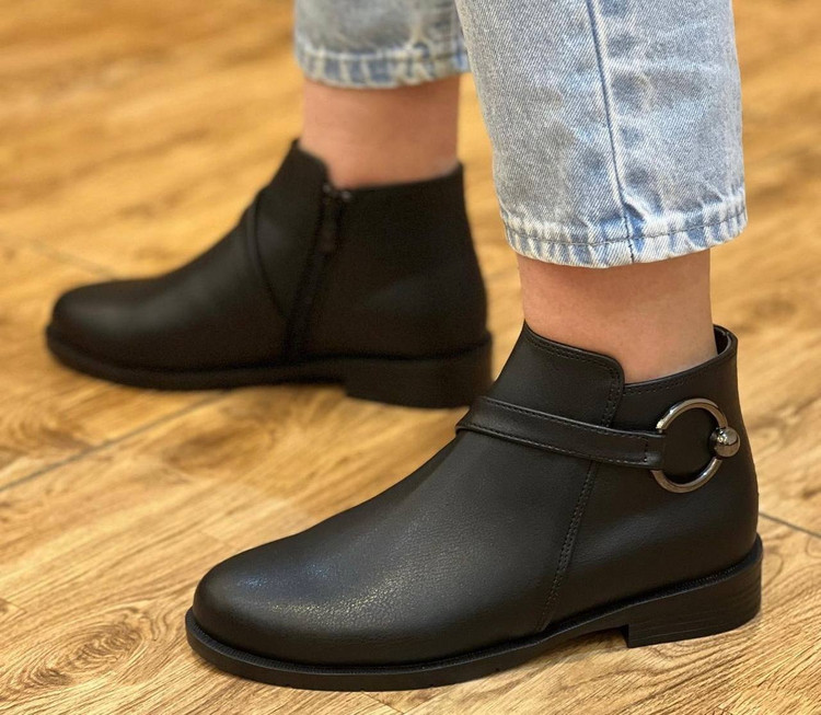 نیمبوت جدید زنانه/دخترانه بسیار شیک خوشپا و راحت سایزبندی ۳۷ تا ۴۰