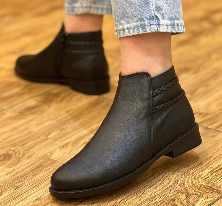 نیمبوت جدید زنانه/دخترانه بسیار شیک خوشپا و راحت سایزبندی ۳۷ تا ۴۰