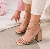 کفش تابستانی/صندل زنانه دخترانه زیره دافوس پاشنه ۶ سانت رویه چرم صنعتی درجه یک سایزبندی ۳۶ تا ۴۱ قالب استاندارد ترک