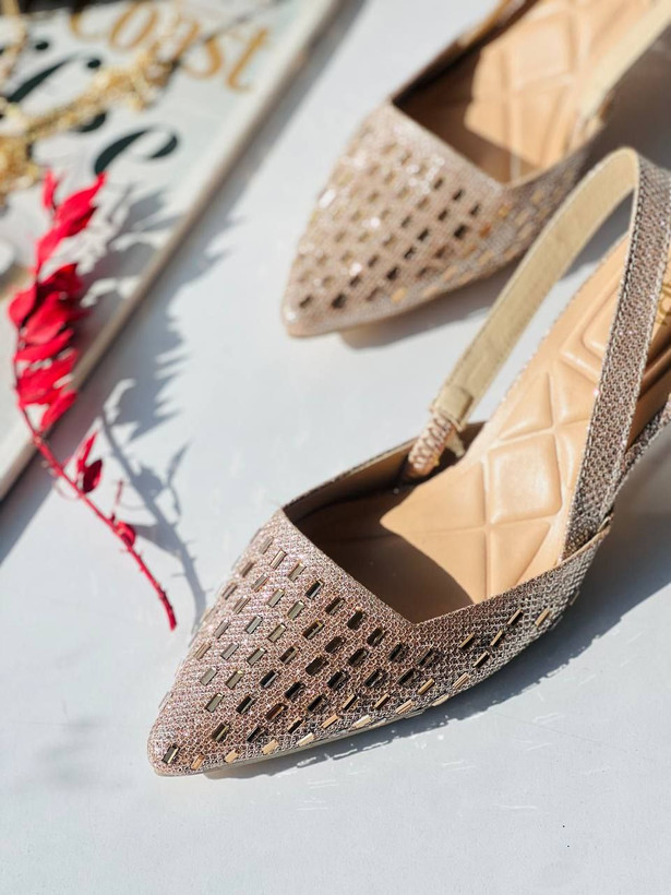 کفش مجلسی زنانه/دخترانه مدل زارا ایپک پاشنه ۳ سانت زارا سایزبندی ۳۶ تا ۴۱ با کیفیت و ضمانت