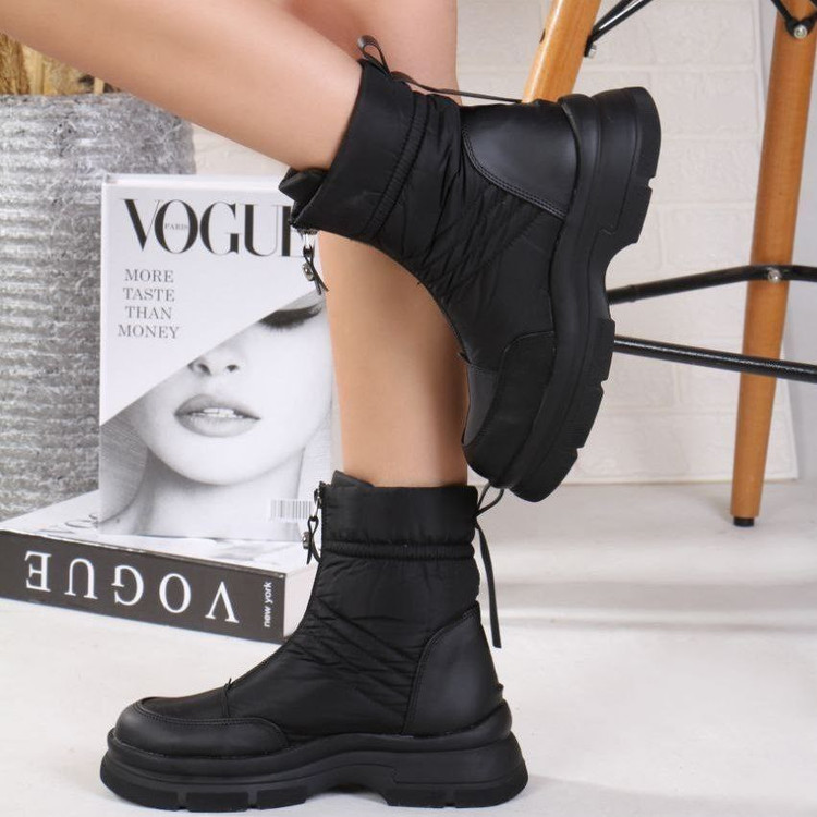 نیم بوت کاپشنی جدید زنانه/دخترانه زیره پی یو طبی بسیار سبک و راحت جنس رویه کاپشنی ضد آب کیفیت عالی زیپ خارجی قالب کاملا استاندارد