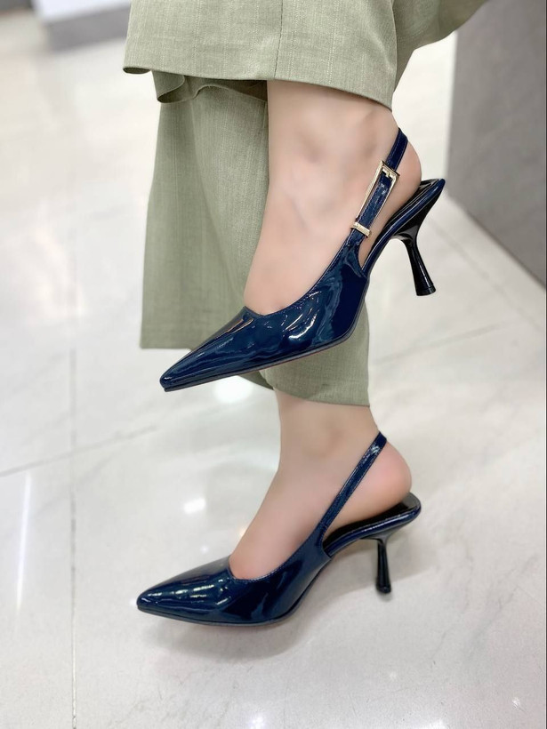 کفش مجلسی زنانه/دخترانه کیفیت اصلی پاخور عالی پاشنه ۶ سانت سایزبندی ۳۷ تا ۴۱ فوق العاده راحت