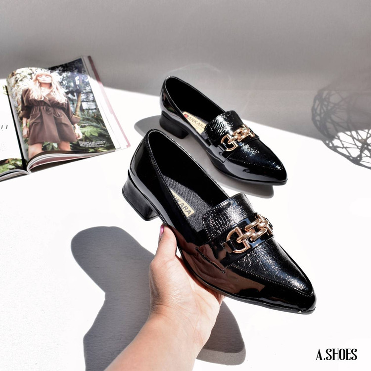 کفش کالج اسپرت زنانه/دخترانه رویه ورنی و پتینه درجه یک زیره پیو نرم و سبک کیفیت درجه یک قالب استاندارد سایزبندی ۳۷ تا ۴۱ پاخوری شیک و زیبا