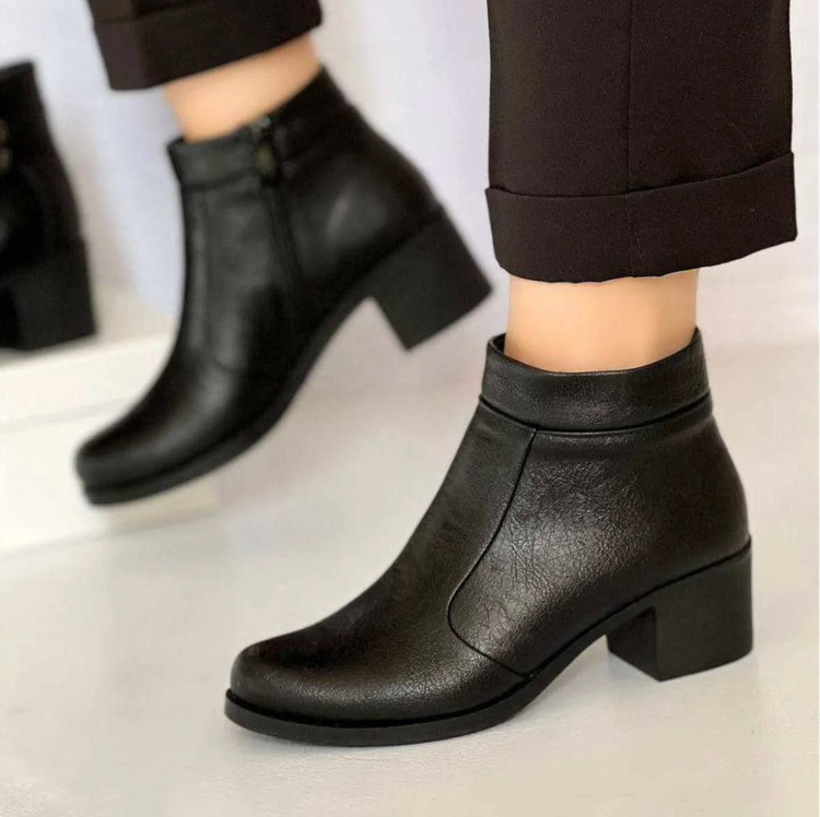 کفش بوت زنانه/دخترانه جنس سوگو بغل زیپ کار با کیفیت و ضمانتی سایزبندی ۳۷ تا ۴۰