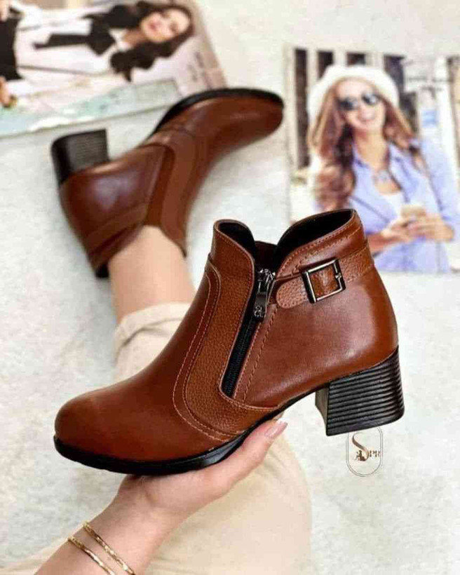 نیم بوت نیم ساق زنانه/دخترانه رویه بیاله و شرانگ کیفیت درجه یک زیره پیو نرم و سبک سایز۳۷تا۴۰ پاپوش فوق العاده زیبا