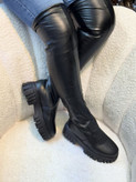 بوت جورابی لژدار زنانه/دخترانه در دو جنس چرم و سوییت زیره پیو کیفیت عالی قالب استاندارد سایزبندی ۳۷ تا ۴۰ دور ساق کشی و تا ۵۰ سانت اوکیه