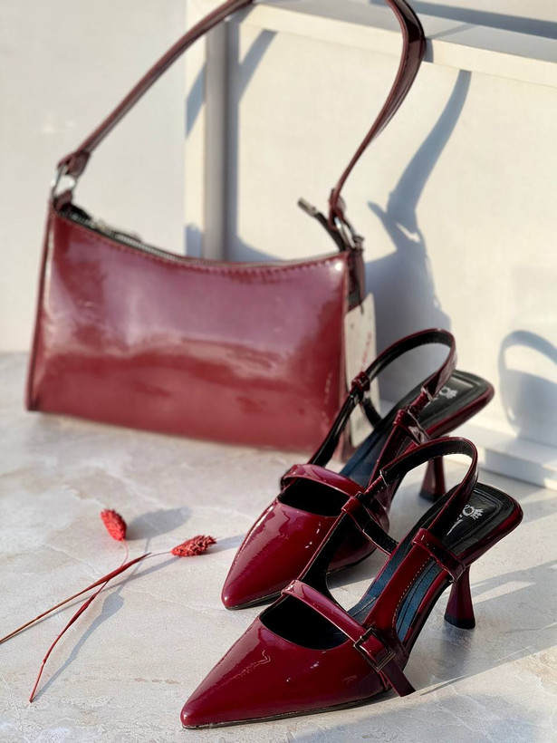 ست کیف و کفش مجلسی زنانه/دخترانه پاشنه ۶ سانت سایزبندی ۳۶ تا ۴۰ قالب استاندارد کار با ضمانت ابعاد کیف ۱۵*۲۴