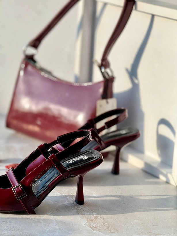 ست کیف و کفش مجلسی زنانه/دخترانه پاشنه ۶ سانت سایزبندی ۳۶ تا ۴۰ قالب استاندارد کار با ضمانت ابعاد کیف ۱۵*۲۴