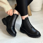 بوت جدید زنانه/دخترانه زیره پیو و سبک وزن حدود ۱۰۰ گرم بسیار باکیفیت و خوشپا و راحت سایزبندی ۳۷ تا ۴۰