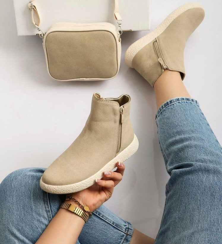 بوت دو زیپ جدید زنانه/دخترانه زیره پیو و سبک طبی رویه میکروسوییت درجه یک بسیار شیک خوشپا و راحت سایز۳۷ تا ۴۰