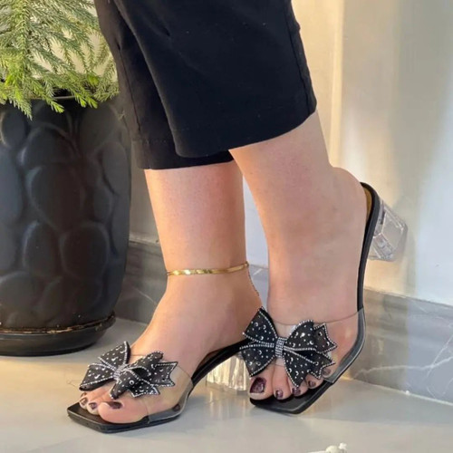 کفش صندل مجلسی زنانه/دخترانه سایزبندی ۳۶ تا ۴۱ قلبل سفارش در پاشنه ۵/۷/۹ سانت