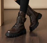 بوت دیور زنانه/دخترانه در رنگبندی مشکی و سفید سایزبندی ۳۷ تا ۴۰