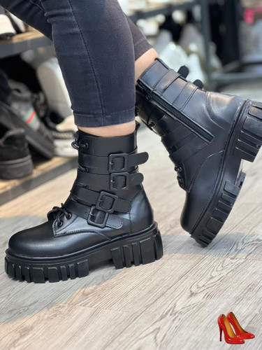 بوت زنانه/دخترانه چهار سگک زیره سبک و راحت سایزبندی ۳۷ تا ۴۰