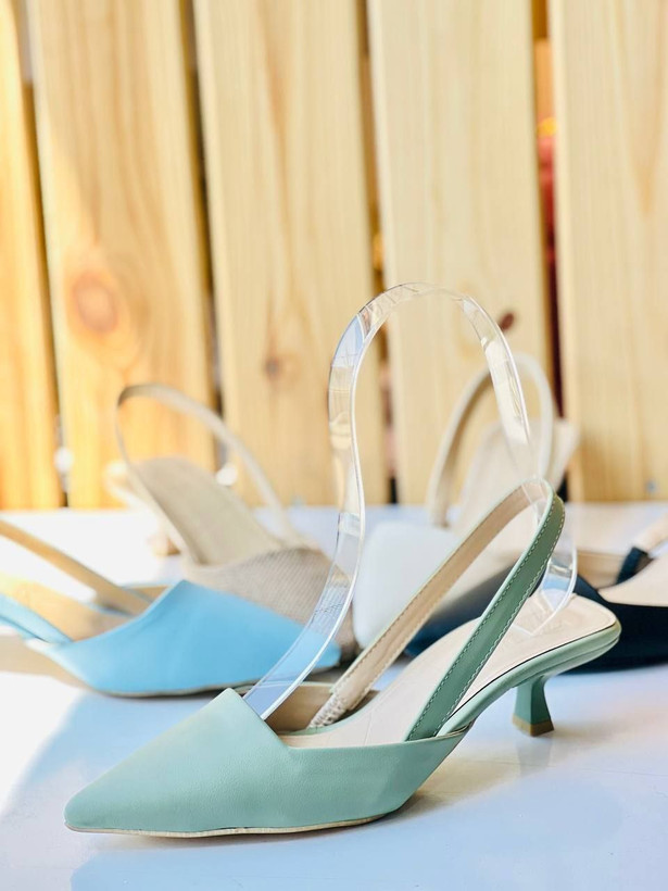 کفش مجلسی زنانه/دخترانه زارا جنس چرم پاشنه ۳ سانت کیفیت عالی و درجه یک سایزبندی ۳۶ تا ۴۱ قالب استاندارد رنگبندی مداد رنگی