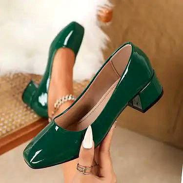 کفش کلاسیک و مجلسی زنانه/دخترانه رویه ورنی زیره دافوس سایزبندی ۳۶ تا ۴۱ پاشنه ۳ تا ۴ سانت