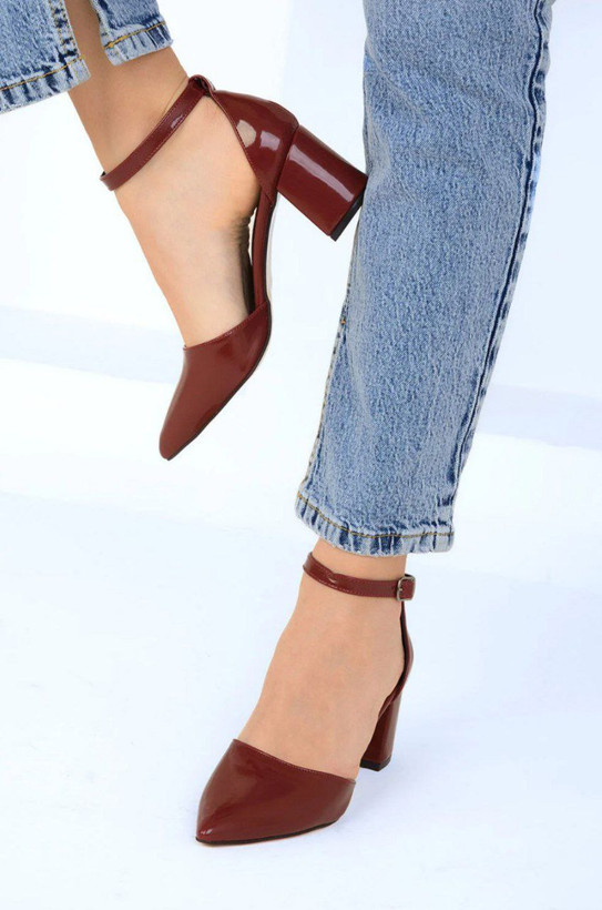 کفش مجلسی و کلاسیک زنانه/دخترانه مدل لیزا پاشنه ۵ سانت سایزبندی ۳۷ تا ۴۱ جنس چرم کیفیت عالی