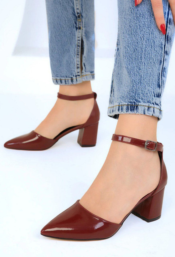 کفش مجلسی و کلاسیک زنانه/دخترانه مدل لیزا پاشنه ۵ سانت سایزبندی ۳۷ تا ۴۱ جنس چرم کیفیت عالی