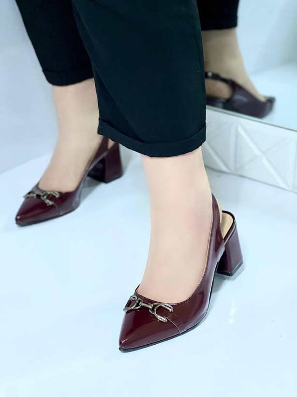 کفش مجلسی زنانه/دخترانه مدل یارا سایزبندی ۳۶ تا ۴۱ پاشنه ۵ سانت رویه کار ورنی وارداتی سگک رنگ ثابت کروم