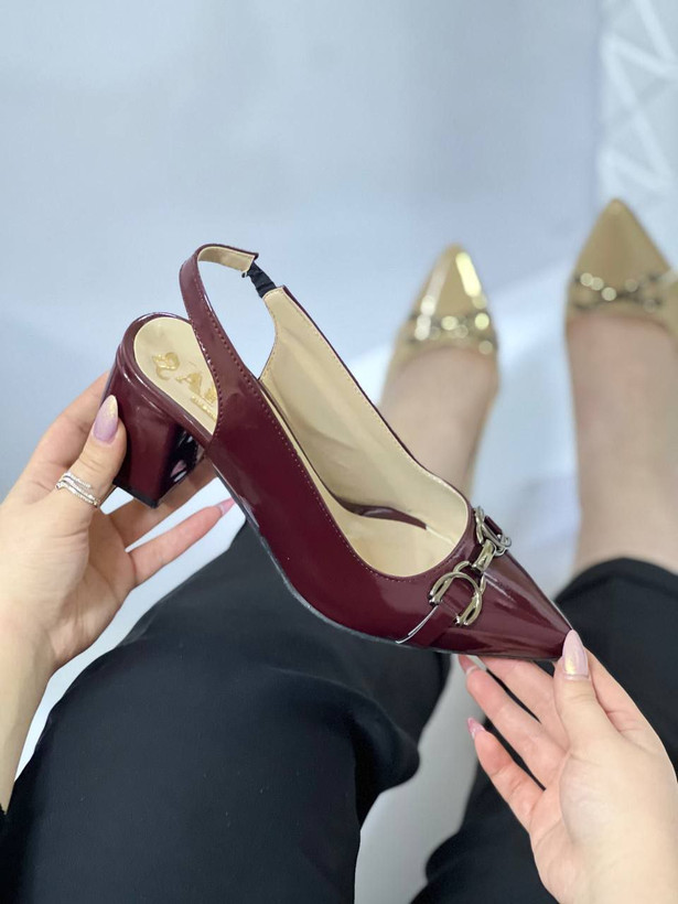 کفش مجلسی زنانه/دخترانه مدل یارا سایزبندی ۳۶ تا ۴۱ پاشنه ۵ سانت رویه کار ورنی وارداتی سگک رنگ ثابت کروم