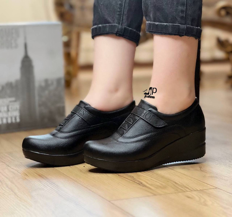 کفش طبی زنانه/دخترانه رویه چرم بیاله پاخوری عالی زیره پیو کاملا راحت و سبک سایزبندی ۳۷ تا ۴۲