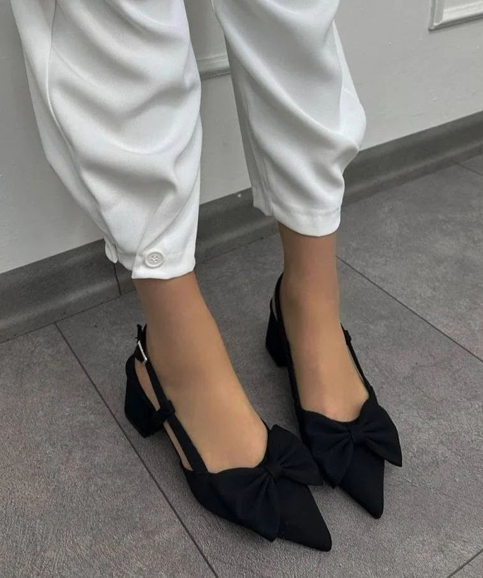 کفش مجلسی زنانه/دخترانه مدل ماهلین سایزبندی ۳۷ تا ۴۱ پاشنه ۵ سانت زیره کار Pu نرم مناسب روزمره و مجالس قالب کار ترک