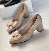 کفش مجلسی زنانه/دخترانه مدل پاشیک رویه چرم بیاله واکس خور زیره دلتا 7 سانت کیفیت عالی و جدید سایزبندی 38 تا 41 پاخوری شیک