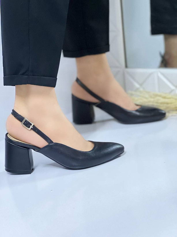 کفش ساده و مجلسی زنانه/دخترانه مدل کوربیس سایزبندی ۳۷ تا ۴۱ پاشنه ۵ سانت جنس چرم صنعتی وارداتی کفی راحت و نرم