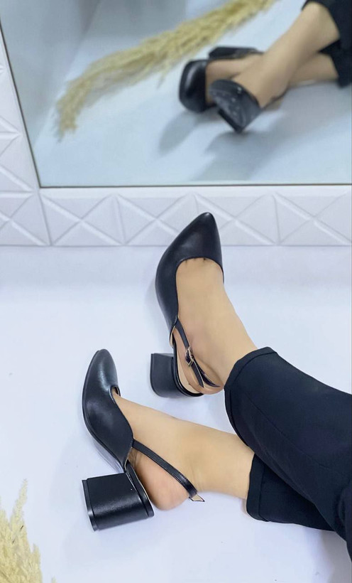 کفش ساده و مجلسی زنانه/دخترانه مدل کوربیس سایزبندی ۳۷ تا ۴۱ پاشنه ۵ سانت جنس چرم صنعتی وارداتی کفی راحت و نرم