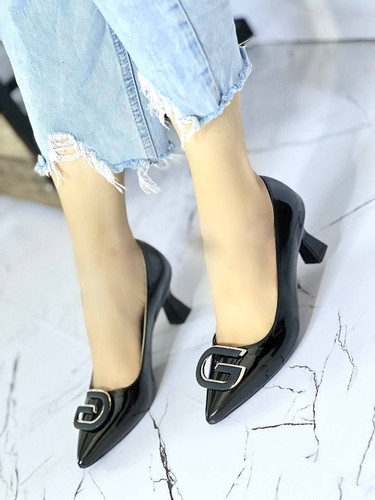 کفش مجلسی زنانه/دخترانه مدل senator رویه ورنی ساده و ورنی marlin سایزبندی ۳۶ تا ۴۱ پاشنه ۵ سانت ساعت شنی زیره pu درجه A+