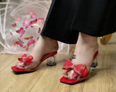 کفش صندل/دمپایی شیک زنانه/دخترانه پاشنه ۵ سانت کیفیت عالی رویه نگیندار طلقی سایزبندی ۳۸ تا ۴۱ قالب ۱ سایز کوچک