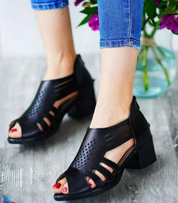 صندل جدید زنانه/دخترانه کیفیت عالی سایزبندی ۳۷ تا ۴۰