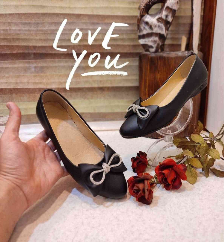 کالج نگین پاپیونی زنانه/دخترانه سایزبندی ۳۷ تا ۴۰ بسیار کیوت و ناز پاپوش محشر